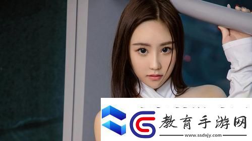 一邊下奶一吃敷視頻60分鐘
