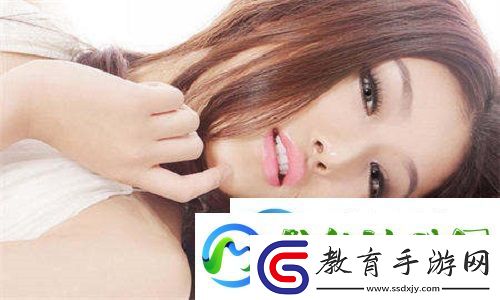 一邊下奶一吃敷視頻60分鐘